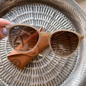 Ray-Ban 4305 Sunglasses